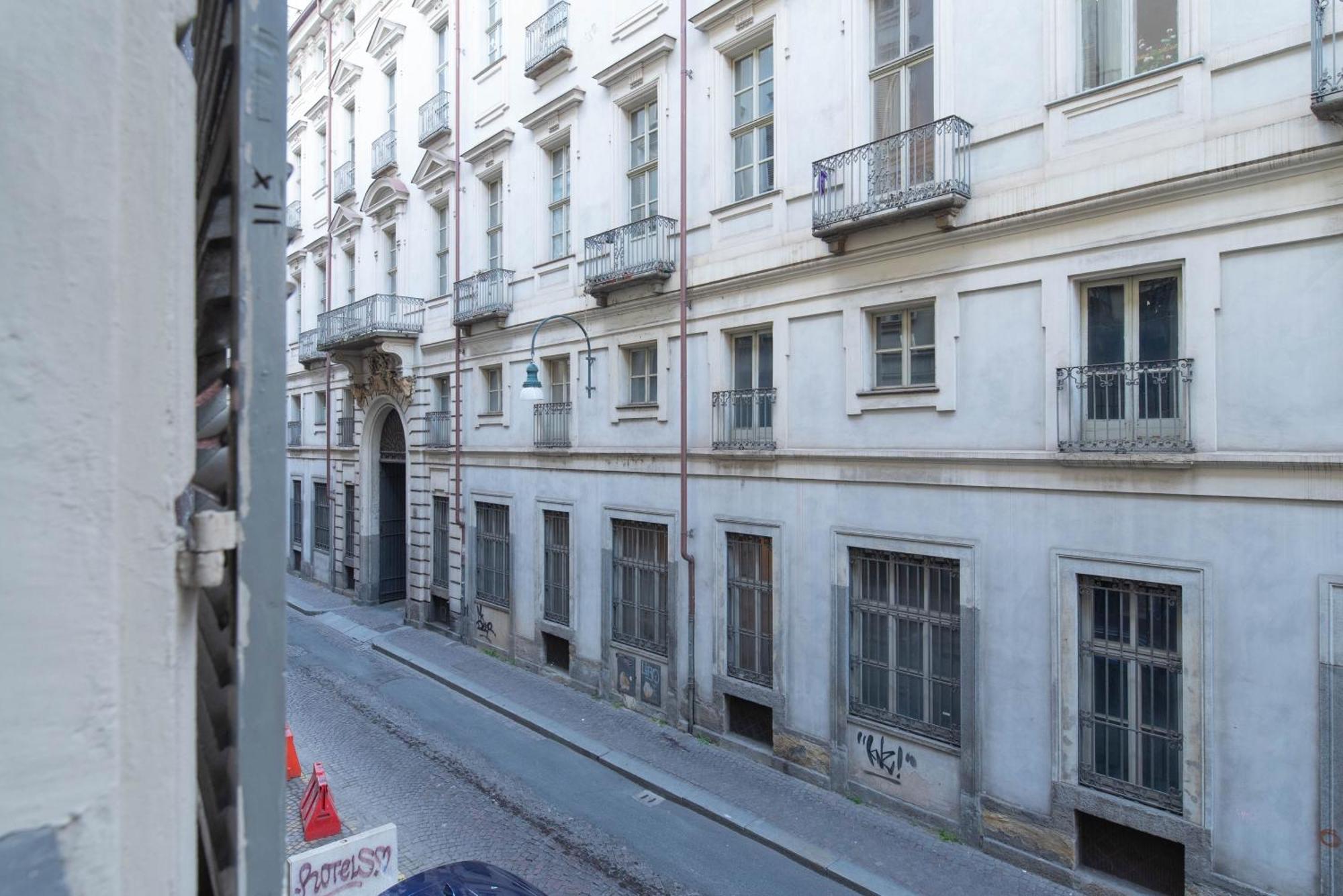Corte D'Appello Rooms Торино Екстериор снимка